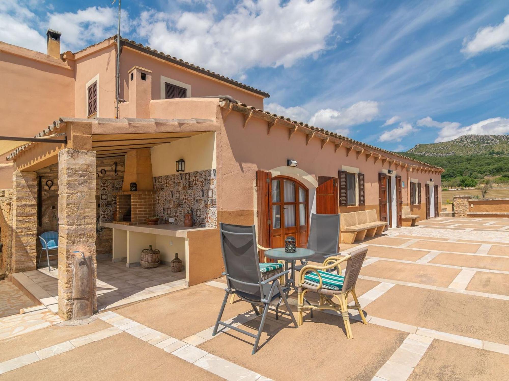 3 C'an Boto - With Private Pool In Manacor Villa